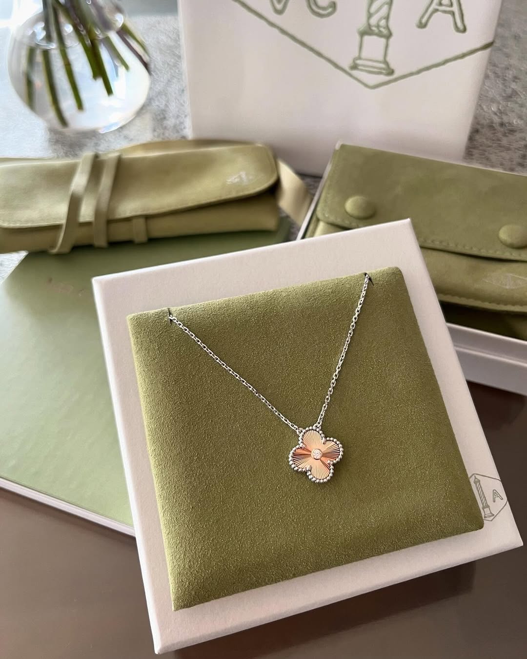 ✭ EXOTIC LUXURY ✭